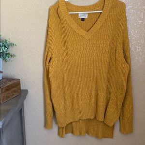 Universal Thread mustard sweater